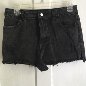 Honey Punch distressed shorts M Black